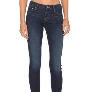 MOTHER The Looker Skinny Jean in No Play Wash